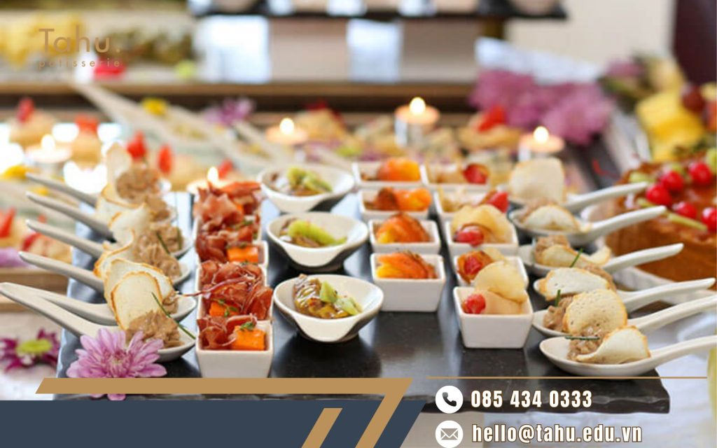 Thực đơn tiệc khai trương  buffet lưu động