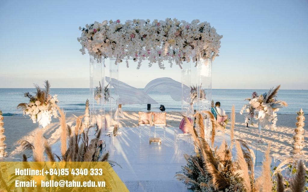 Lựa chọn thời gian vào mùa thấp điểm