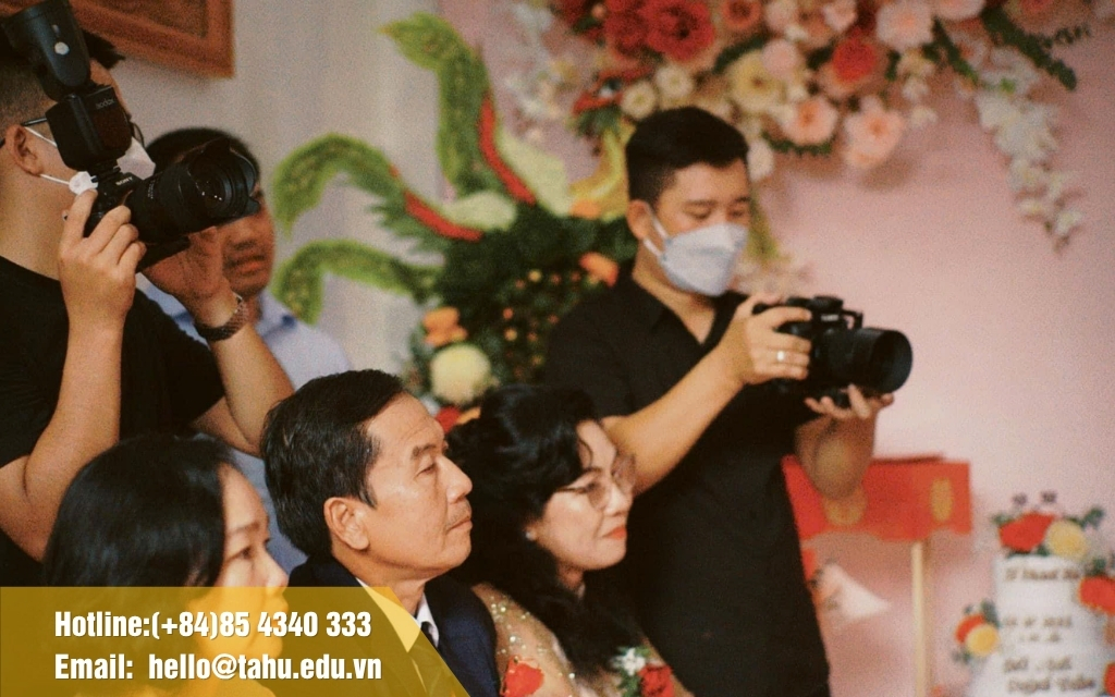 Book gói chụp tiết kiệm